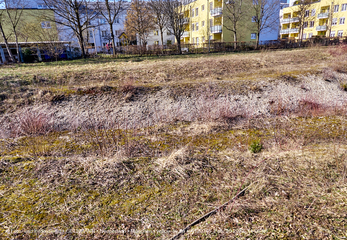 20.20.2023 - der 'verschwundene' Hachinger Bach in Berg am Laim